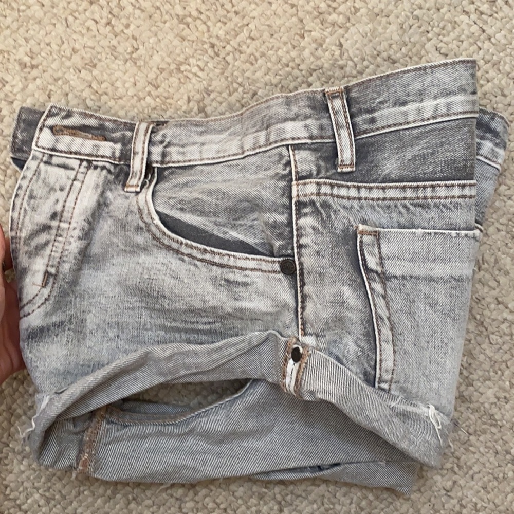 One Teaspoon Jean Shorts gray acid wash size 25 - Picture 5 of 7